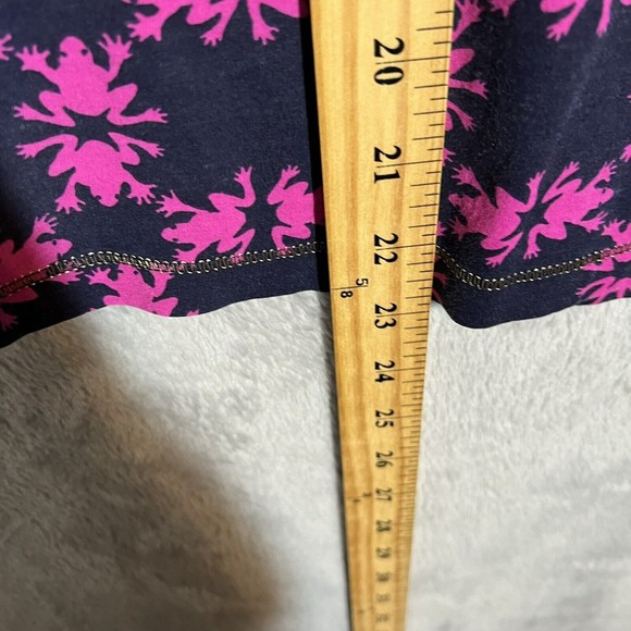 Lilly Pulitzer Basic Shirt Size S Pink Blue Frogs Pima Cotton V-Neck‎ Stretch - Picture 7 of 7